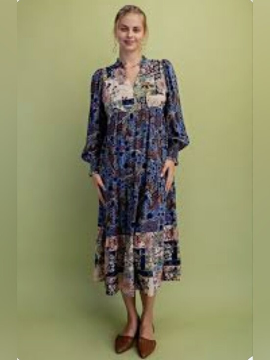 Gigio Dresses & Skirts - GiGiO Midnight Blue Mixed Print Tiered Floral Paisley Peasant Midi Dress Small
